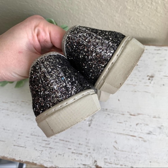 Blue by Betsey Johnson Eve Glitter Slip On Sneakers Silver - Picture 6 of 8